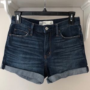 Abercrombie & Fitch High Rise Short